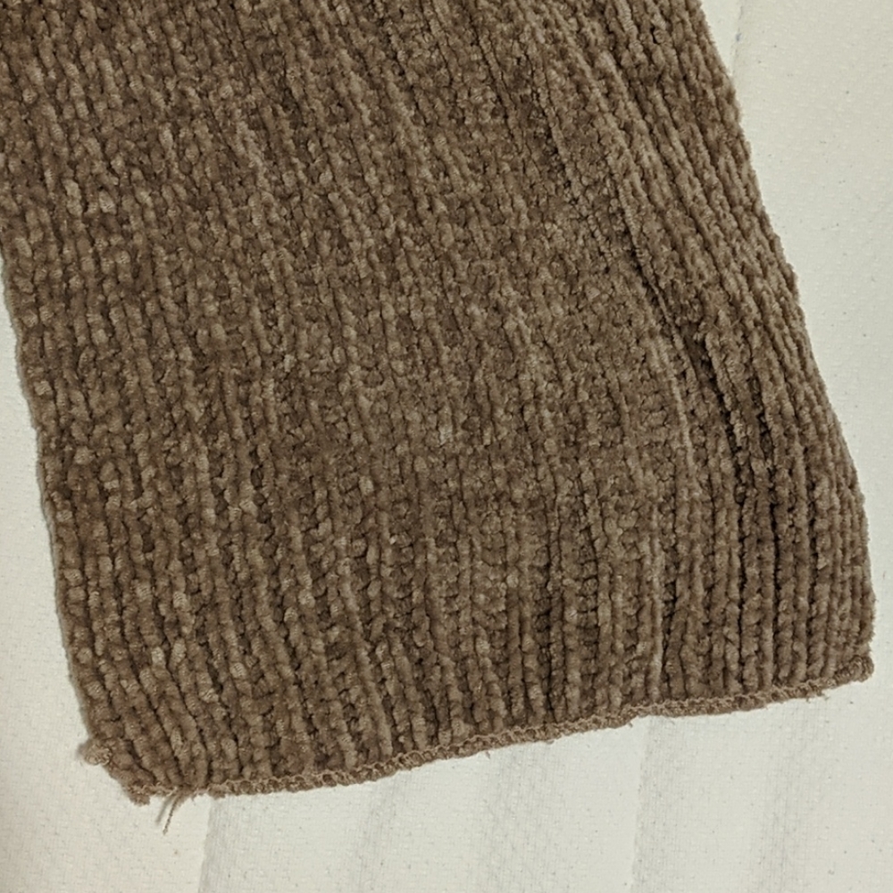 Scarf - Picture 3 of 3